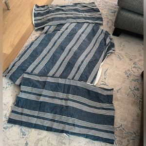Crate and Barrel king duvet with two shams